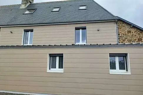 bardage bois Villedieu-les-Poêles-1